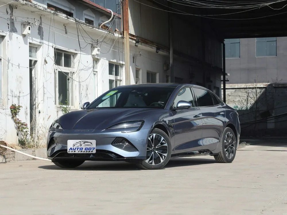 Електричний автомобіль BYD Seal
